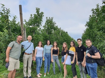 Окреслення перспектив оволодіння професією садівничого спрямування - головне завдання для першокурсників