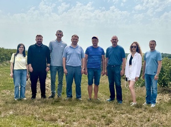 Наука та виробництво: візит на підприємство «Агроплант»