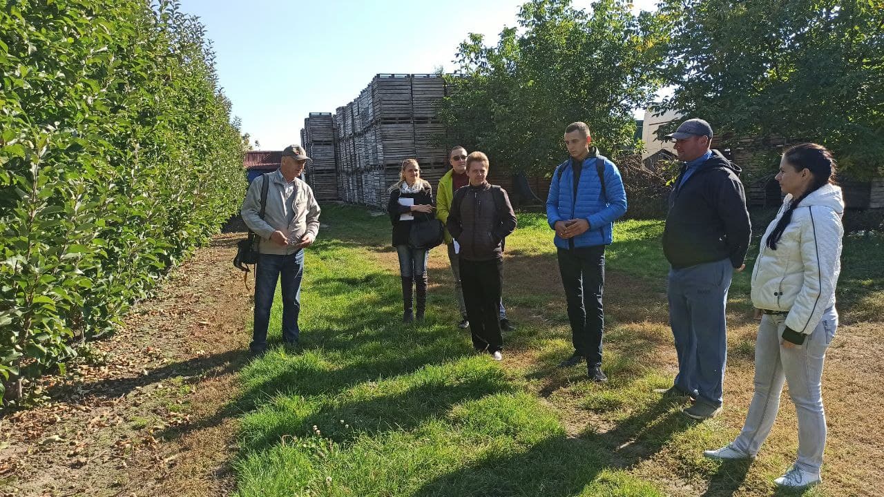 Виїзне практичне заняття з «Післязбиральна доробка плодів, овочів і винограду» та «Сучасні технології садівництва»